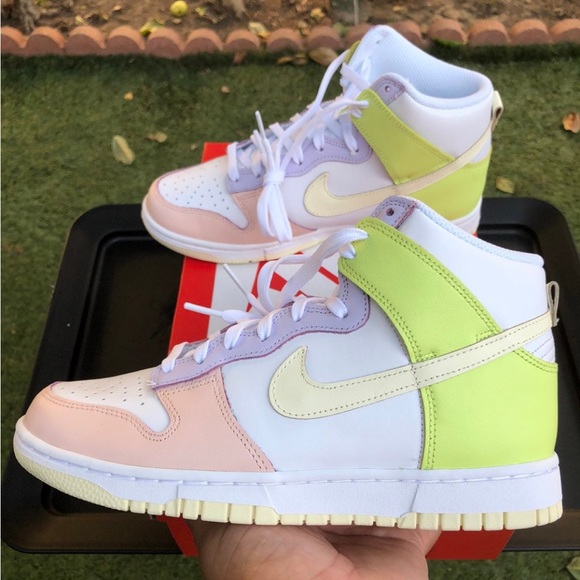 Nike Dunk High “Cashmere” Size 6.5 Women’s - Picture 5 of 10